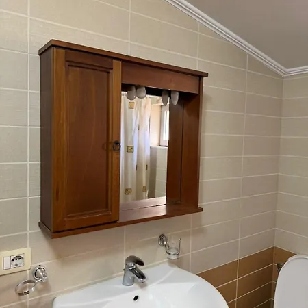 Upper View Nest تيرانا