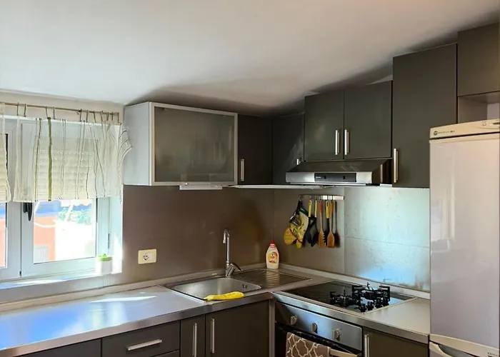 Upper View Nest شقة